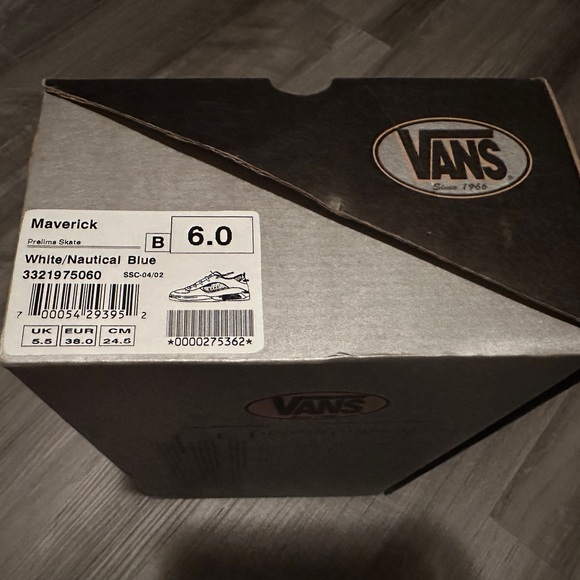 Vans Maverick Shoes - White and Blue - Picture 1 of 5